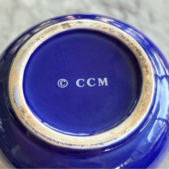 rare and unique Colbalt Mug with a Cape Cod shape handle. - Picture 8 of 8